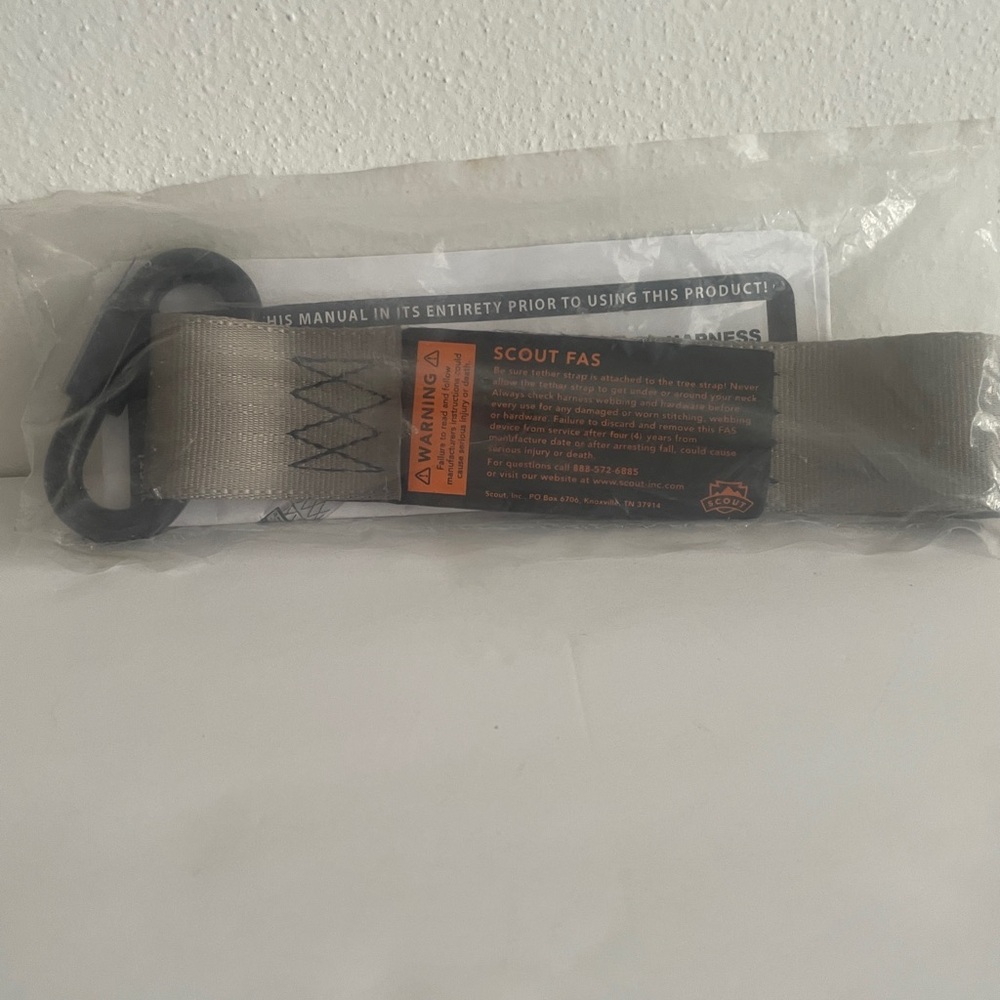 TMA Scout Gray Safety Tether Strap with Black Clip 9” tree stand deer hunting
